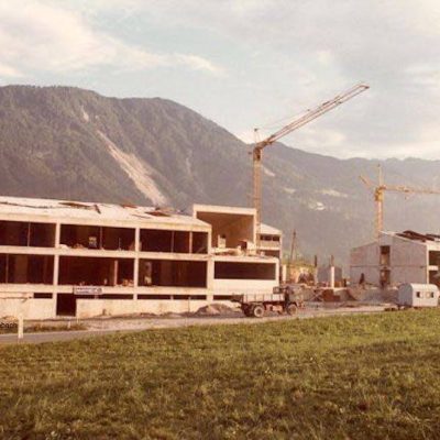Bau der HTL-Jenbach im Jahr 1979. Vielen Dank an Herrn Martin Brunner für das Foto.